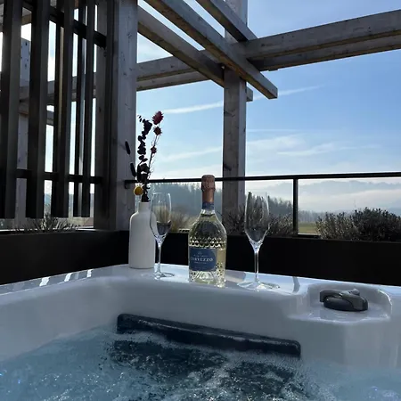 Hotel Bergeblick *