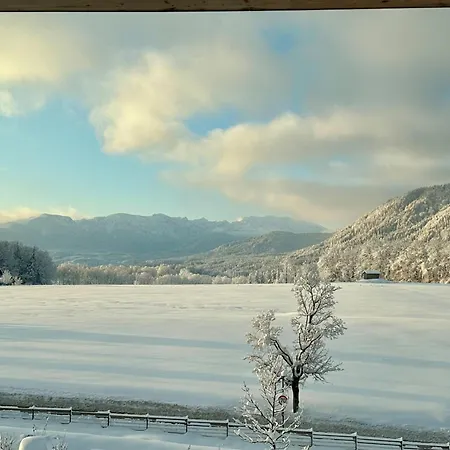 ホテル Bergeblick