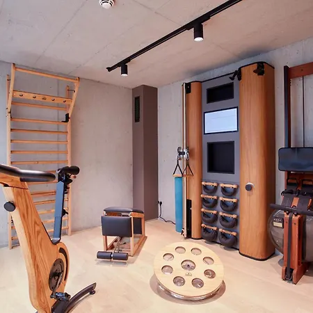 ホテル Bergeblick *