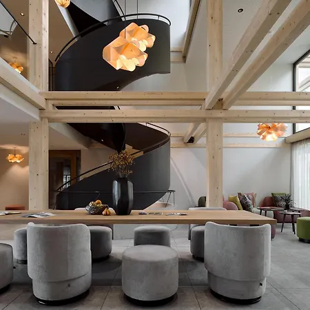 ホテル Bergeblick