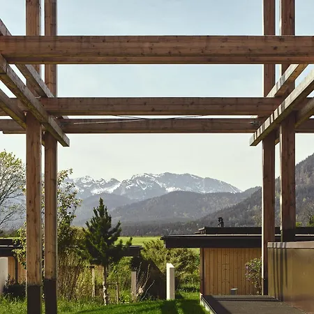 ホテル Bergeblick