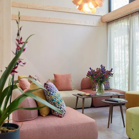 ホテル Bergeblick *