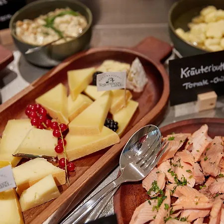 ホテル Bergeblick *